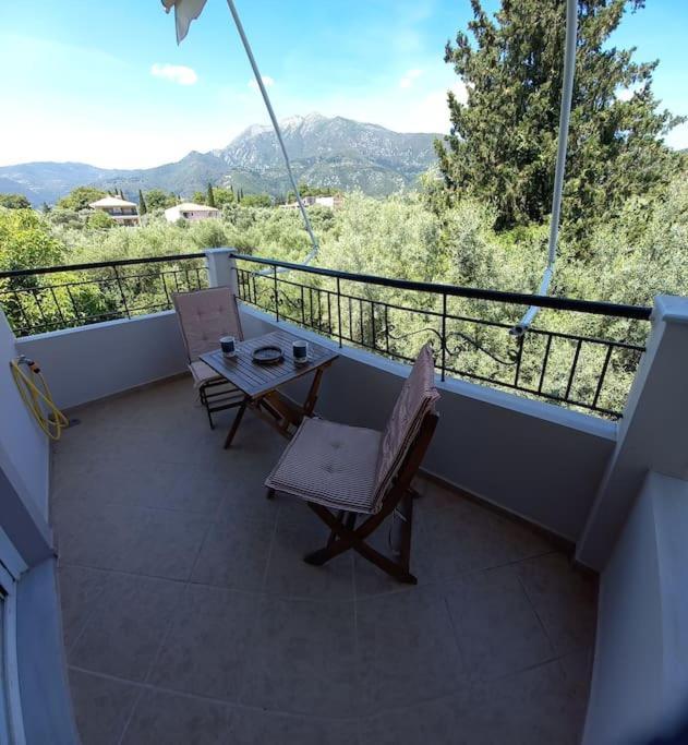 Appartamento Olivo Nydri Esterno foto
